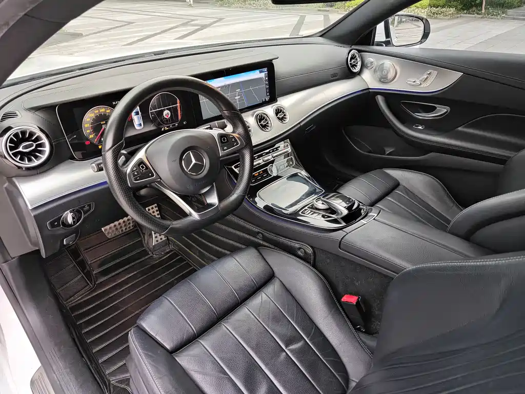 Mercedes-Benz E-Class 2017 — фото 9