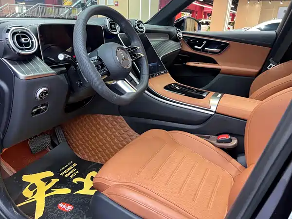 Mercedes-Benz GLC 2024