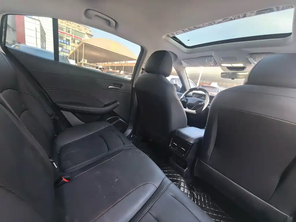 Roewe i5 2026