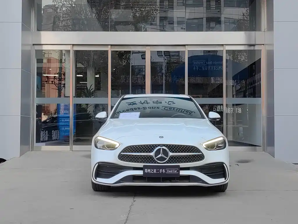 Mercedes-Benz C-Class 2022
