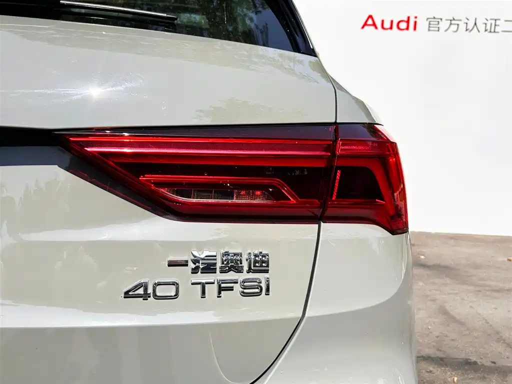 Audi Q3 2024 — фото 20