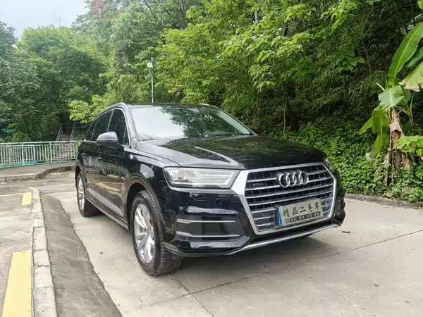 Audi Q7 2016