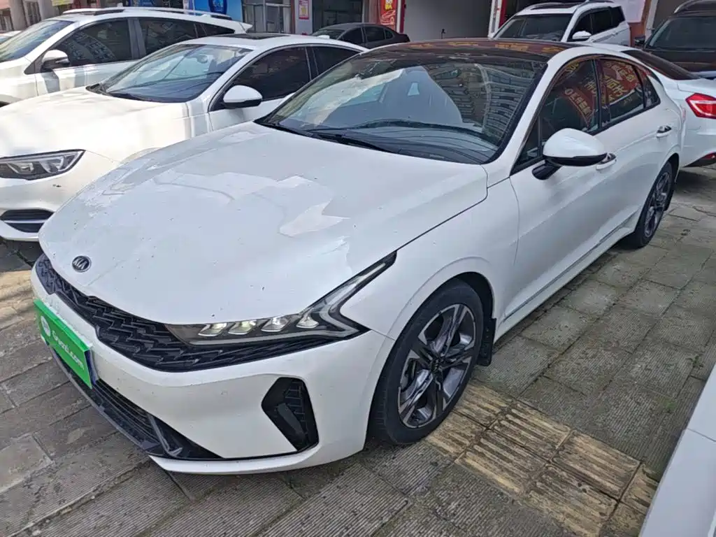 Kia K5 2021