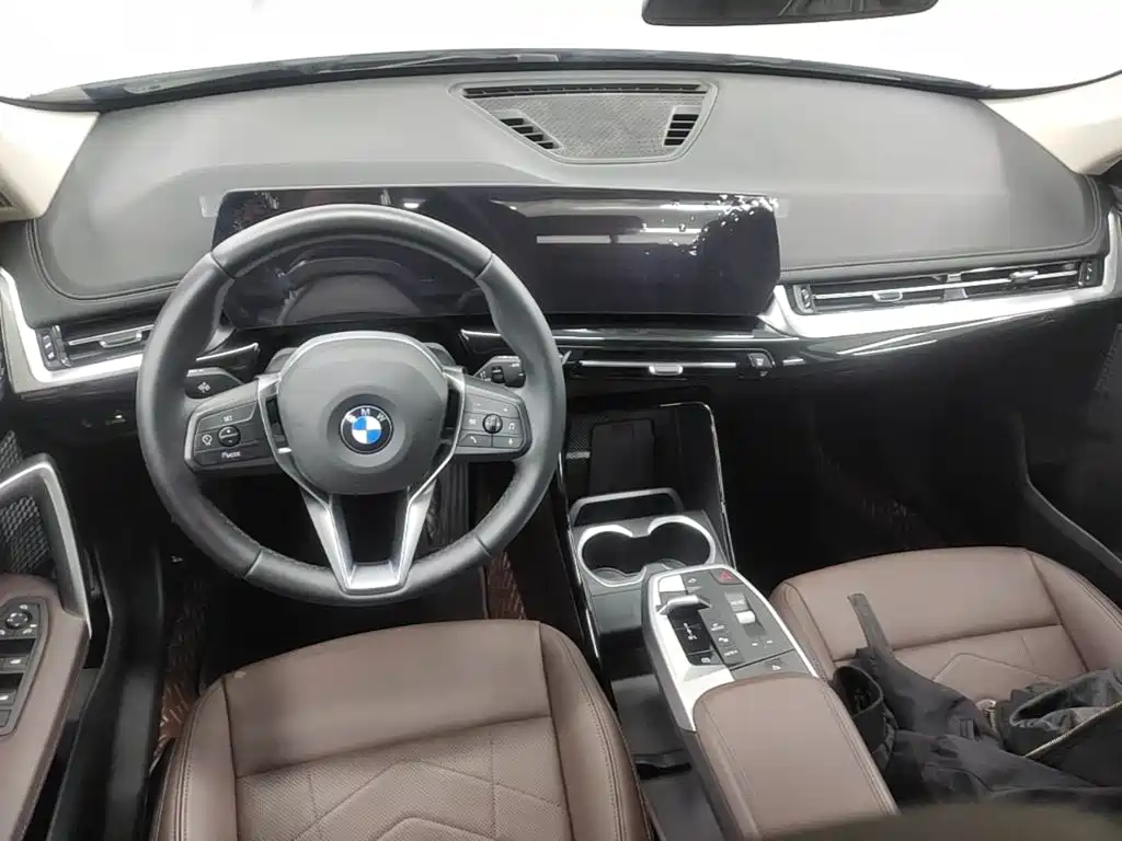 BMW X1 2025 — фото 16