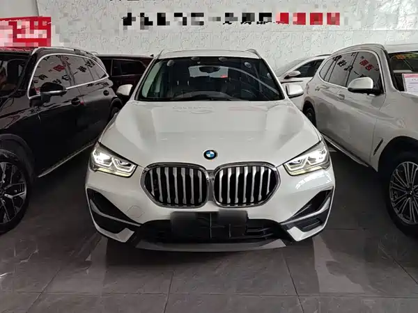 BMW X1 2021