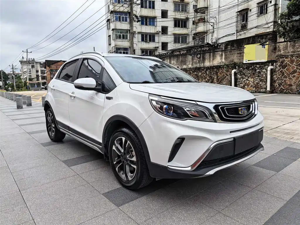 Geely Vision X3 2019 — фото 2