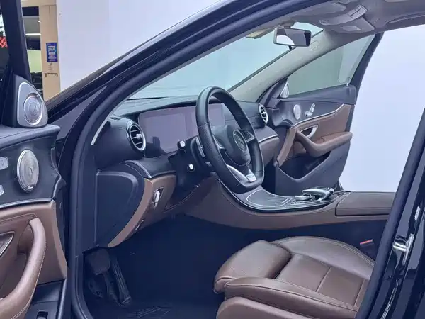 Mercedes-Benz E-Class 2018