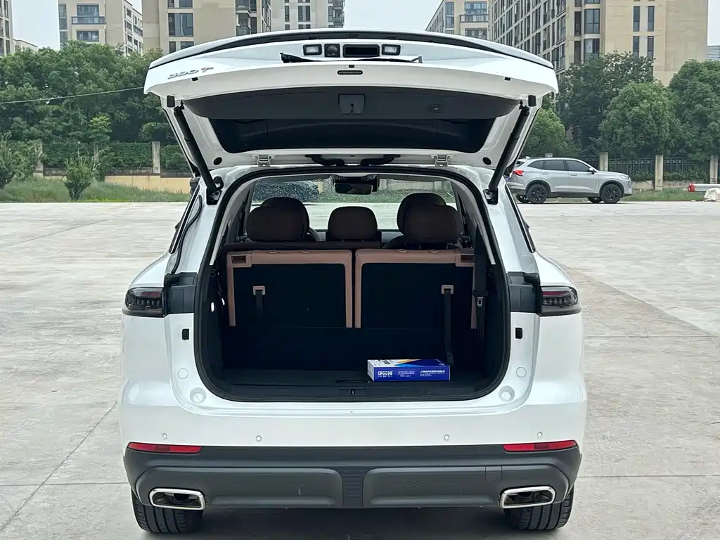 Chery Tiggo 8L 2024 — фото 11