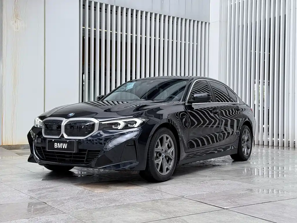 BMW i3 2024