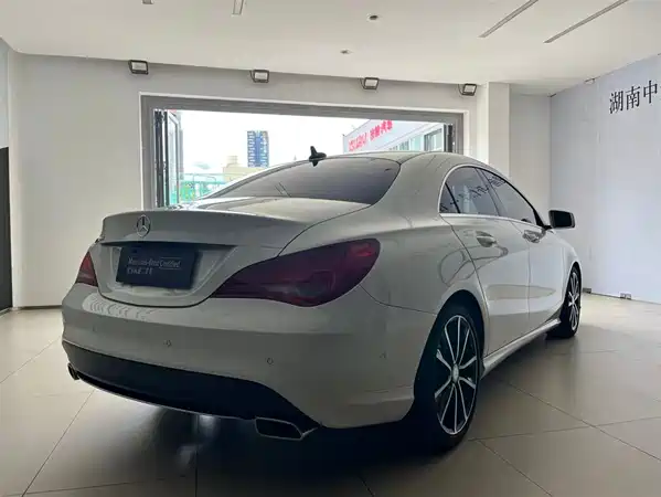 Mercedes-Benz CLA 2016