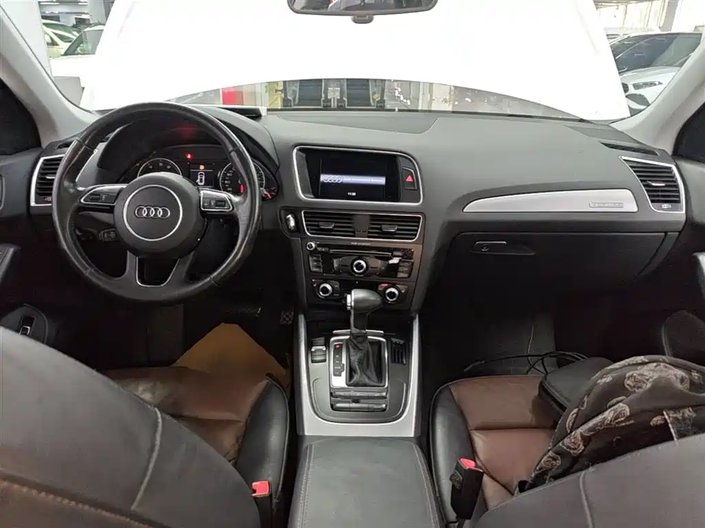 Audi Q5 2017 — фото 10