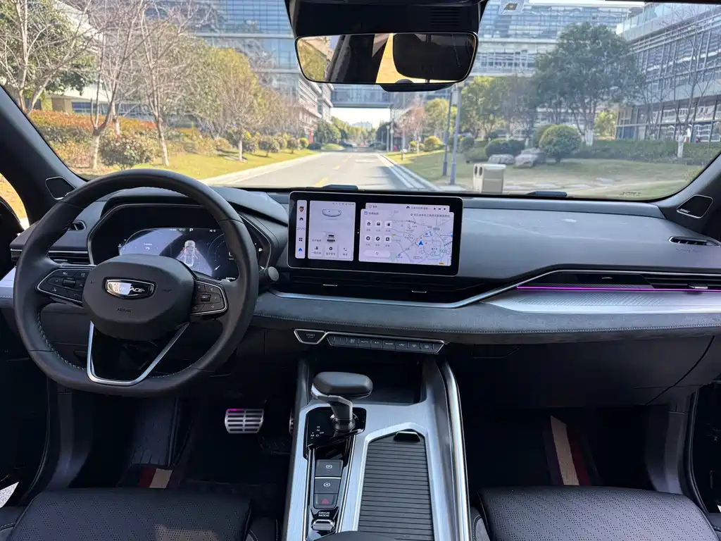 Geely Xingrui 2023 — фото 15