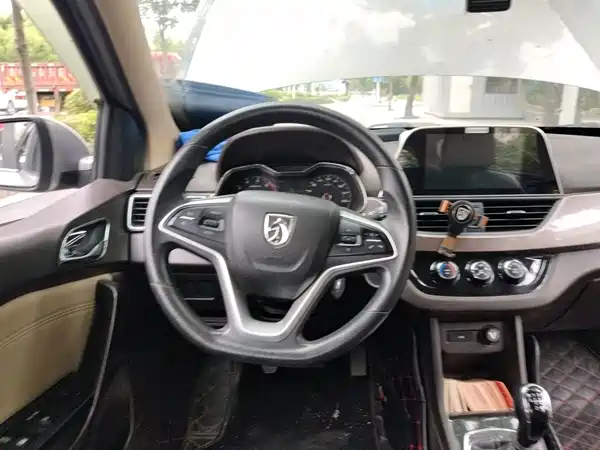 Baojun 310W 2017