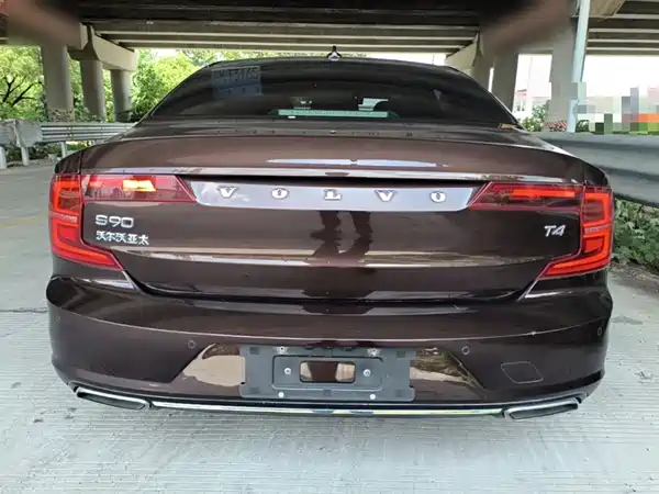 Volvo S90 2017