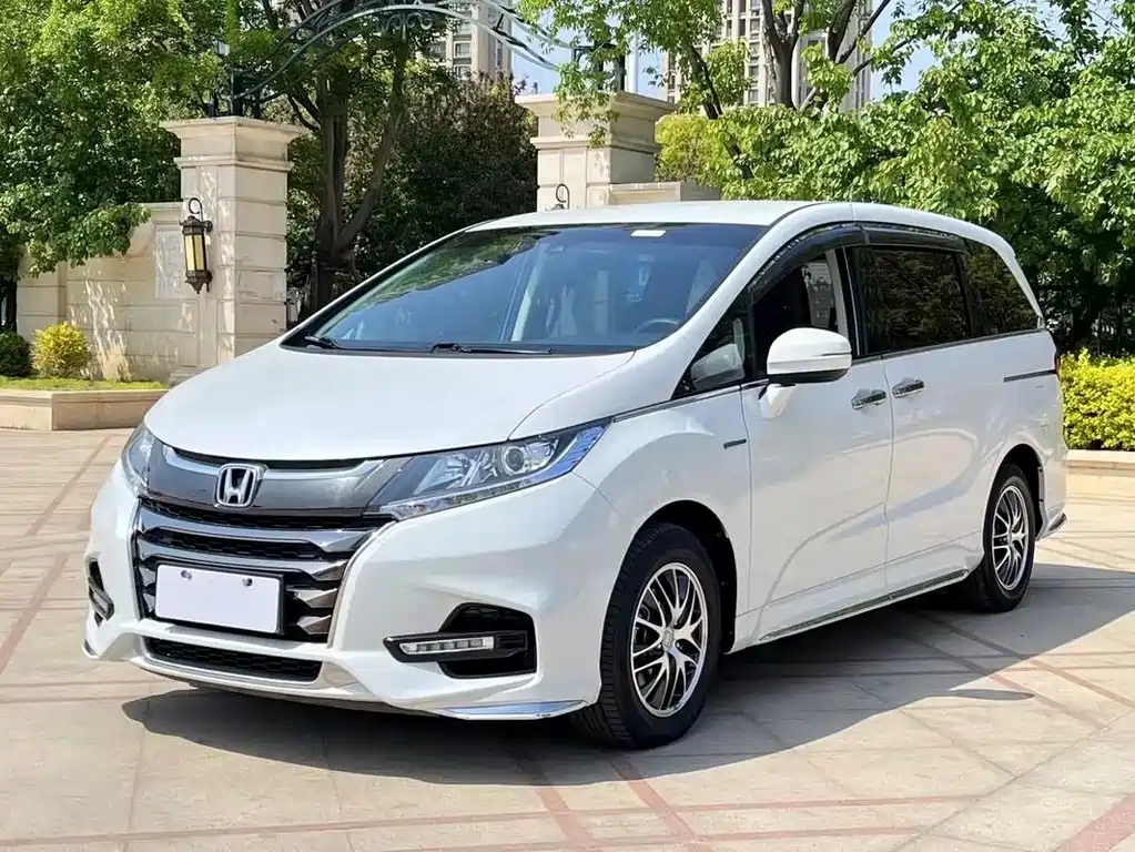 Honda Odyssey 2021 — фото 1