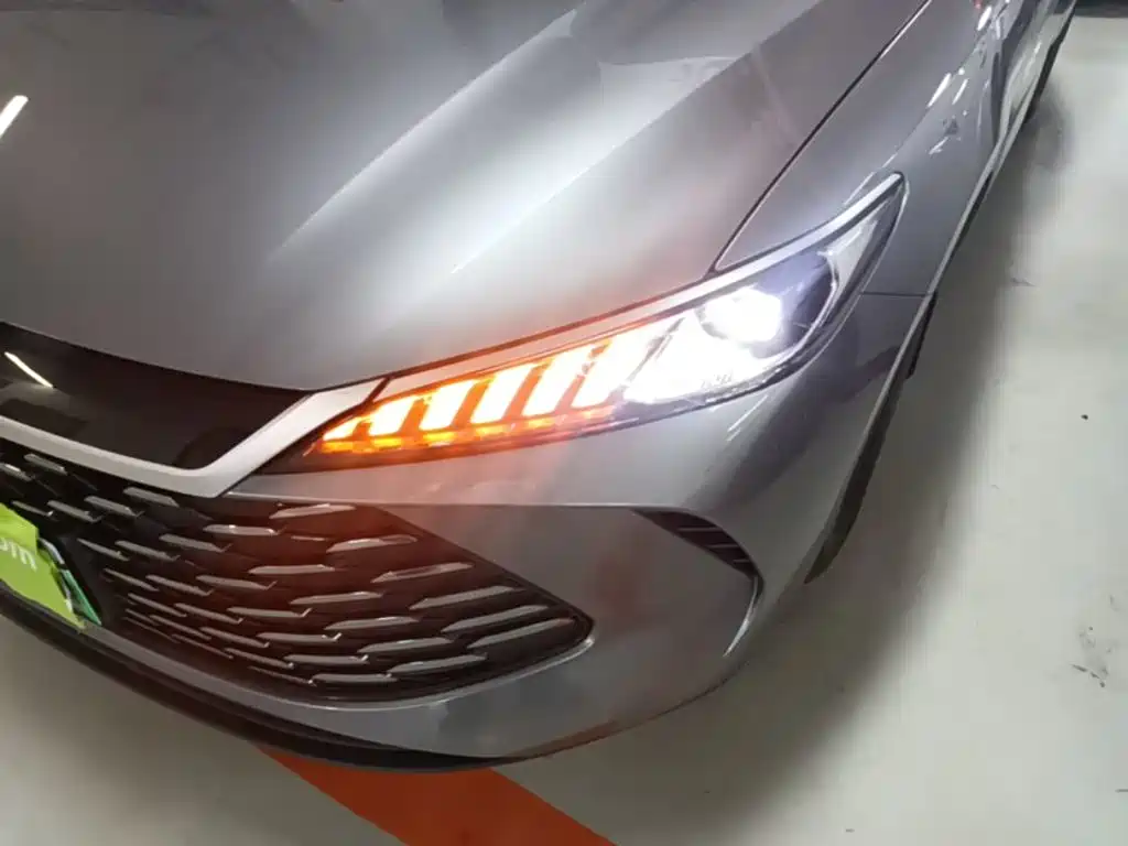 BYD Qin PLUS 2025 — фото 24