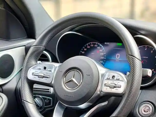 Mercedes-Benz C-Class 2020 — фото 6