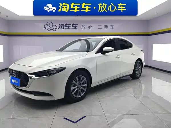 Mazda 3 Axela 2021