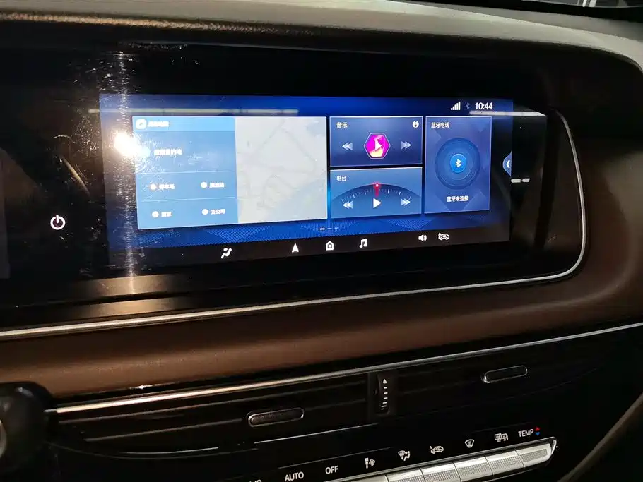 GAC Motor Trumpchi M6 2020 — фото 13