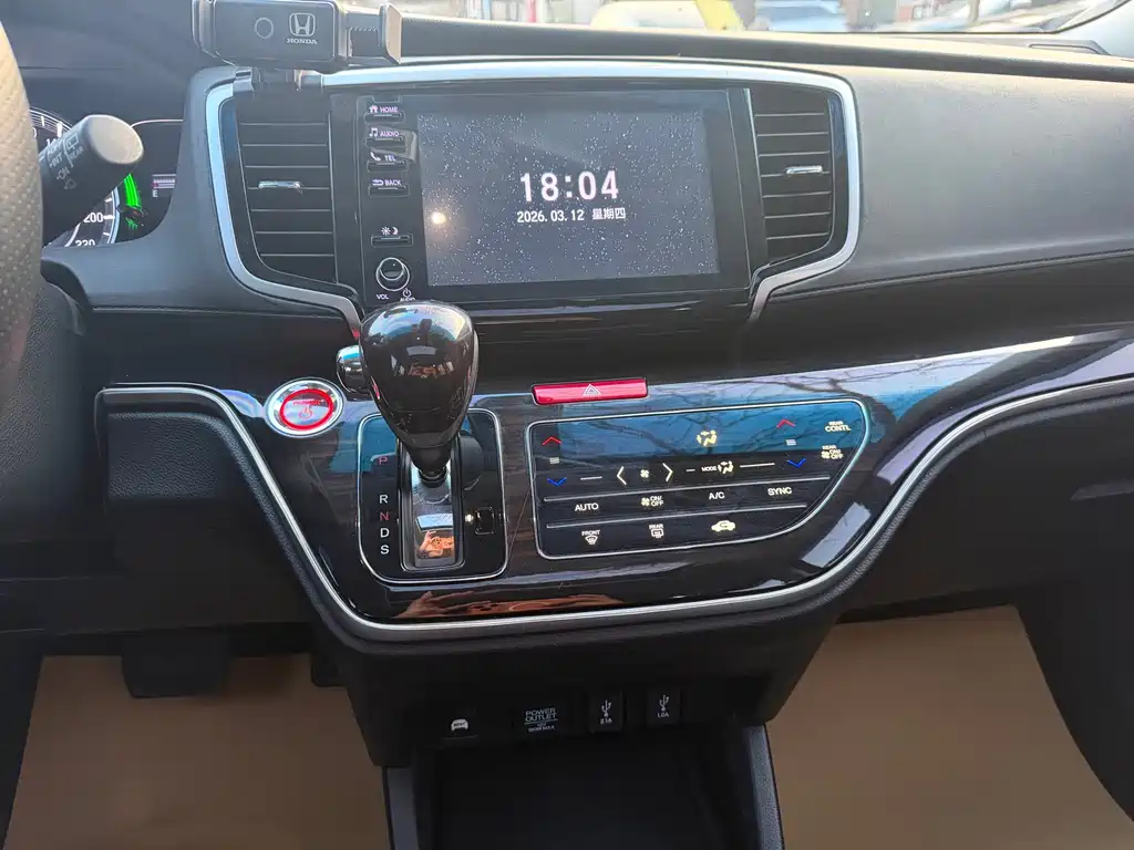 Honda Odyssey 2020 — фото 10