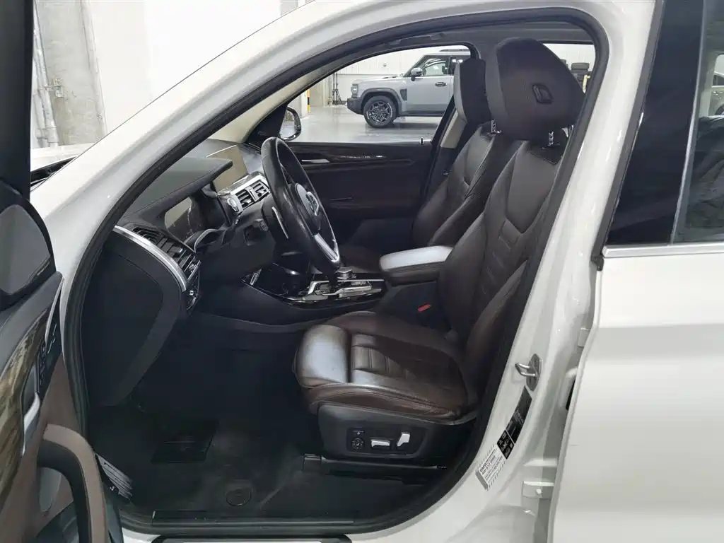 BMW X3 2020 — фото 10