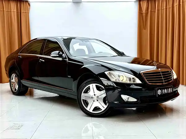 Mercedes-Benz S-Class 2008