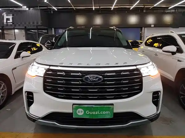 Ford Explorer 2023