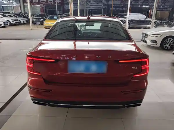 Volvo S60 2020
