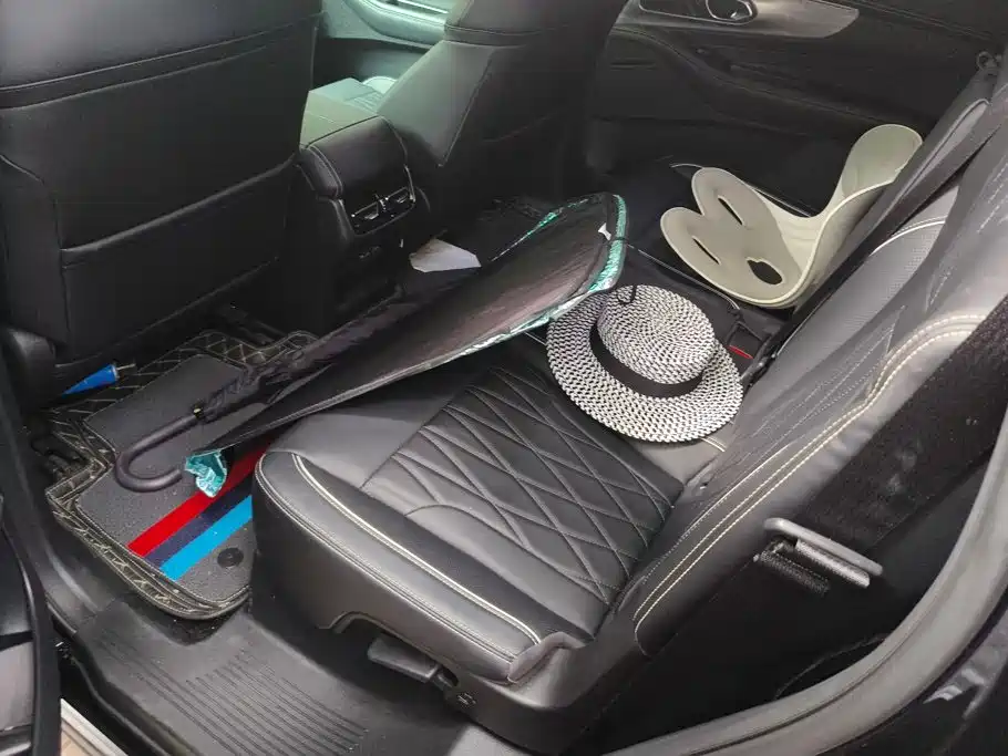 GAC Trumpchi GS8 2024 — фото 11