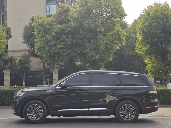 Lincoln Aviator 2020