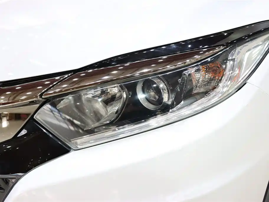 Honda Vezel 2021 — фото 7