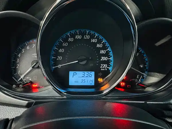 Toyota Yaris L 2019