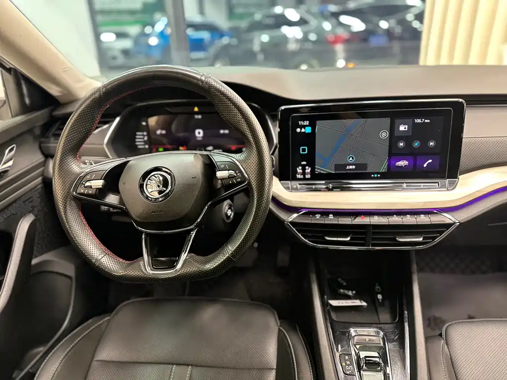 Skoda Octavia 2022 — фото 21
