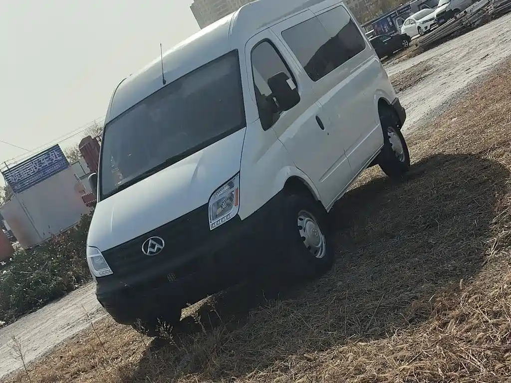 Maxus V80 2015