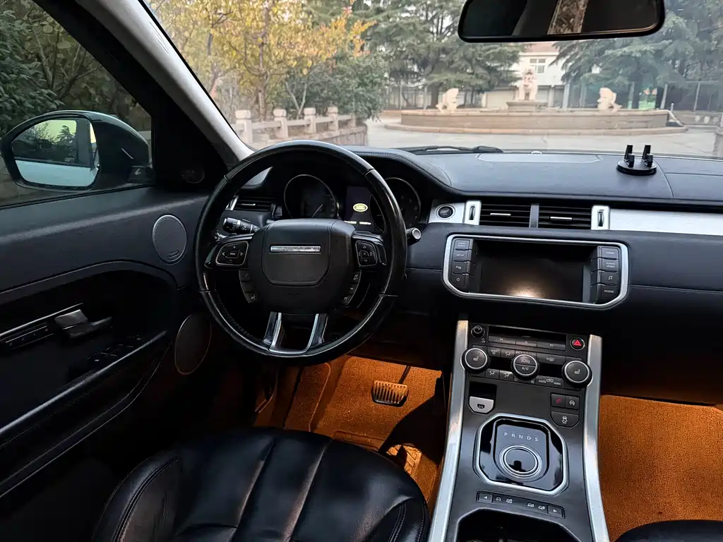 Land Rover Evoque 2016 — фото 8