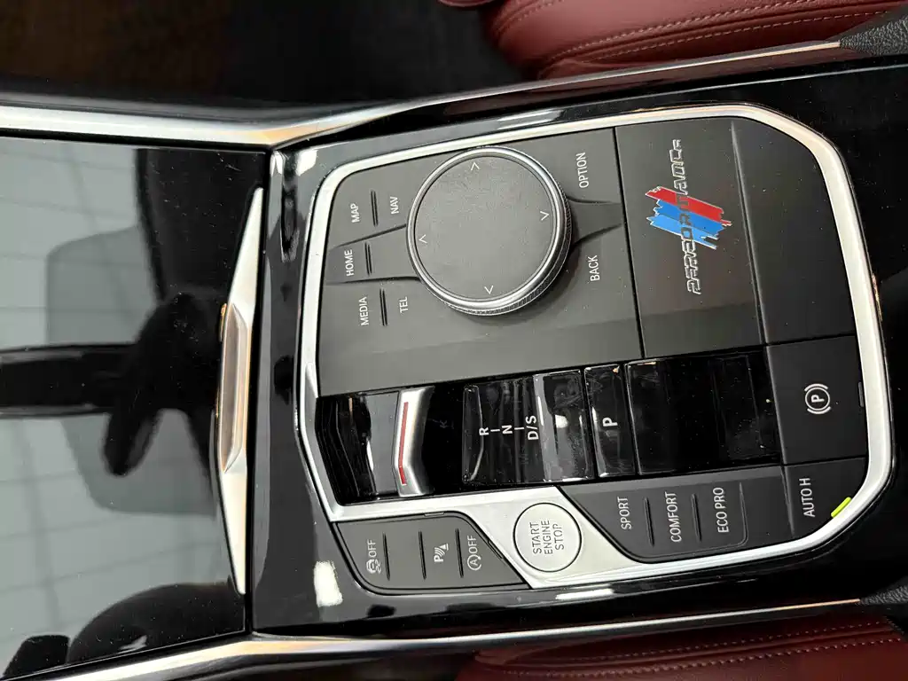 BMW 3 Series 2023 — фото 14