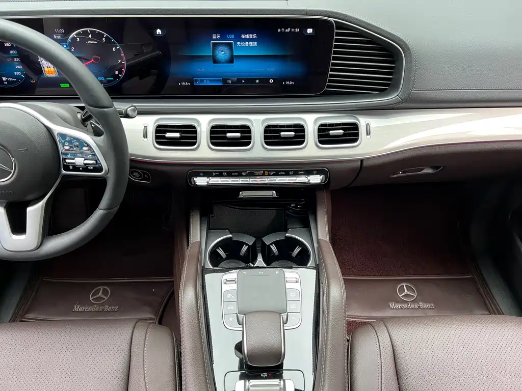Mercedes-Benz GLE 2020 — фото 6