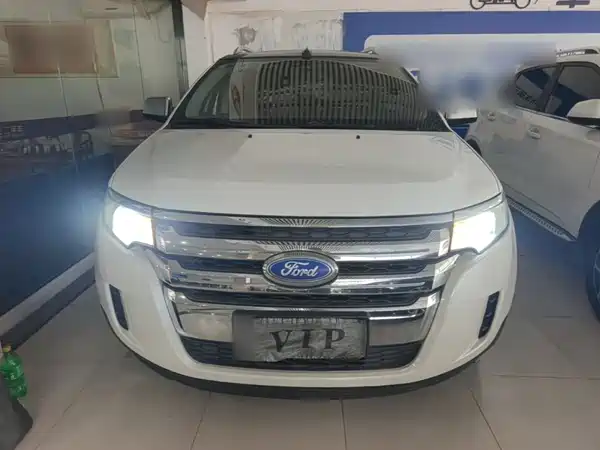 Ford Edge 2015