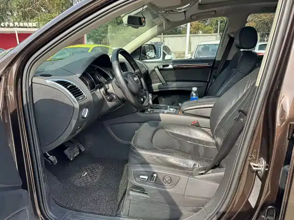 Audi Q7 2013