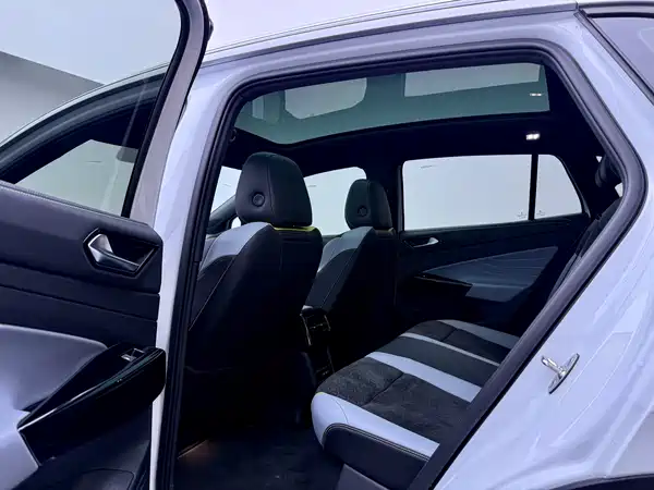 Volkswagen ID.4 X 2021
