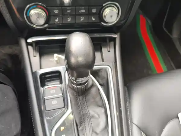Roewe RX3 2018