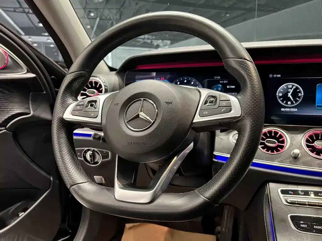 Mercedes-Benz E-Class 2018 — фото 8