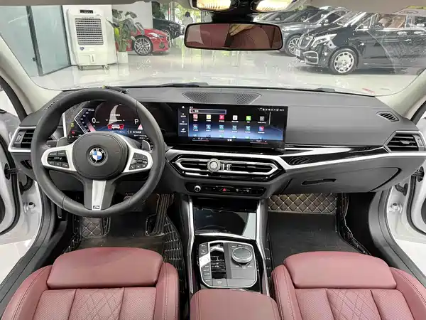BMW 3 Series 2023