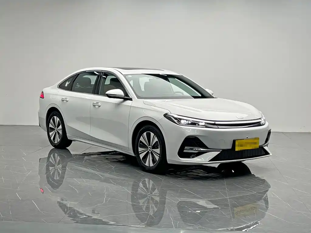 Geely Galaxy A7 EM 2026 — фото 8