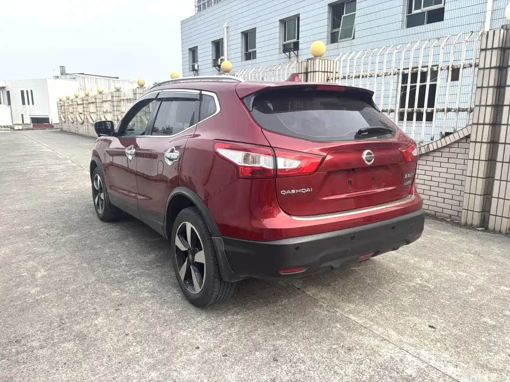 Nissan Qashqai 2016 — фото 6