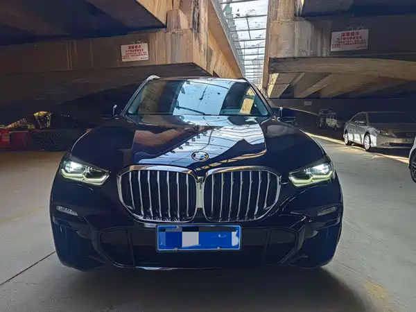 BMW X5 2022
