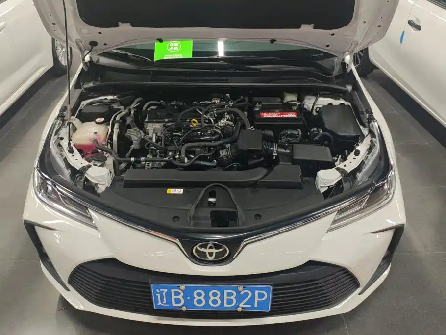 Toyota Corolla 2023 — фото 10