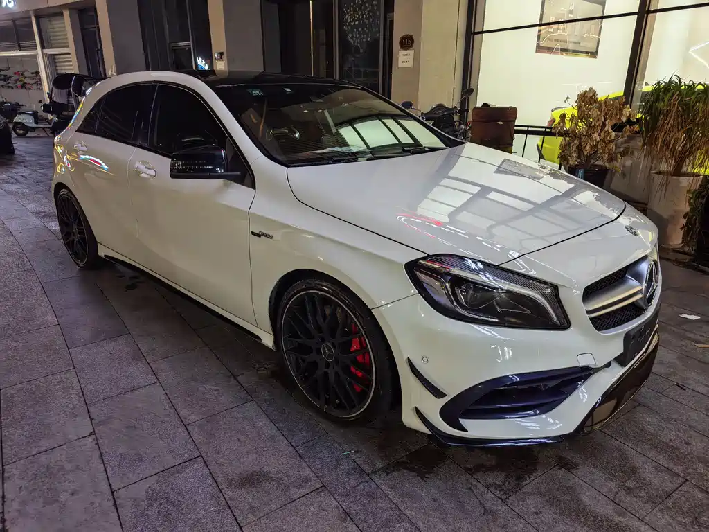 Mercedes-Benz A-Class AMG 2017 — фото 2