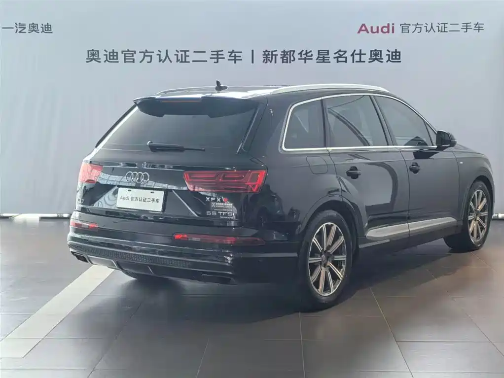 Audi Q7 2018 — фото 3