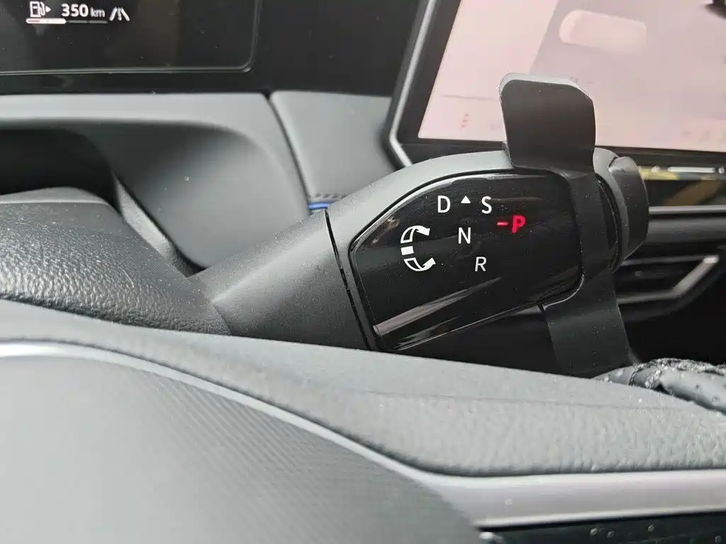 Volkswagen Tiguan L 2025 — фото 7